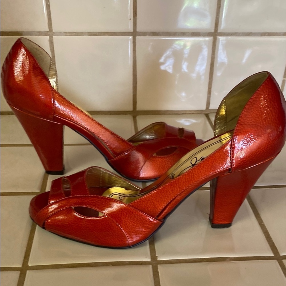 Elegant Red Peep-Toe Heels - Picture 7 of 9